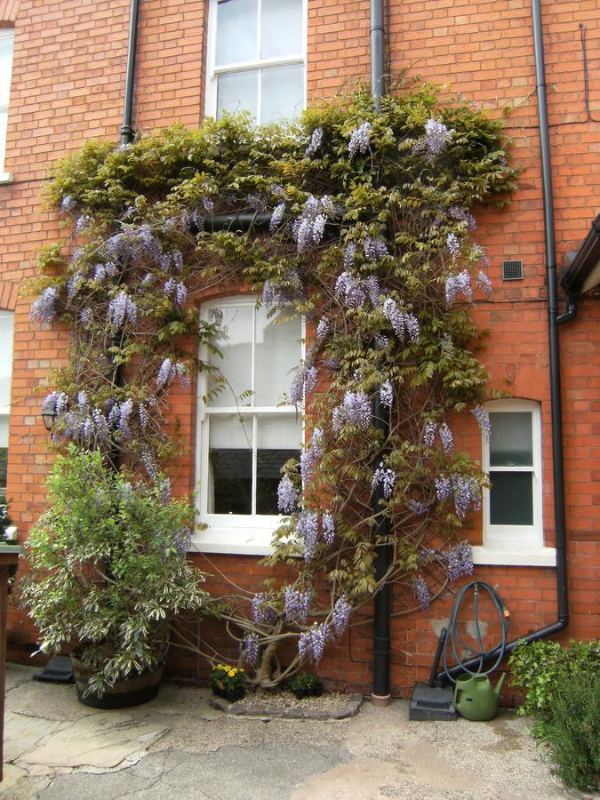 Newark upon Trent Bridge House Bed & Breakfast מראה חיצוני תמונה